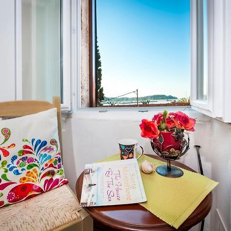 Havana - Apartment With Sea View Ровин Екстериор снимка